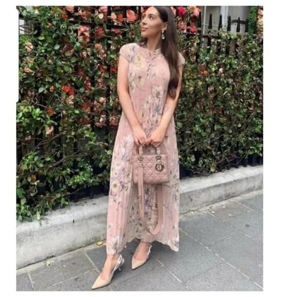 NEW H&M Conscious All Season Stunning Long Pleated Dress Size 2 - Picture 12 of 12